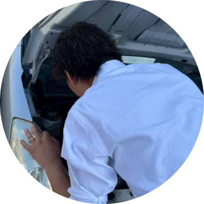 買取担当 三宅悠晴