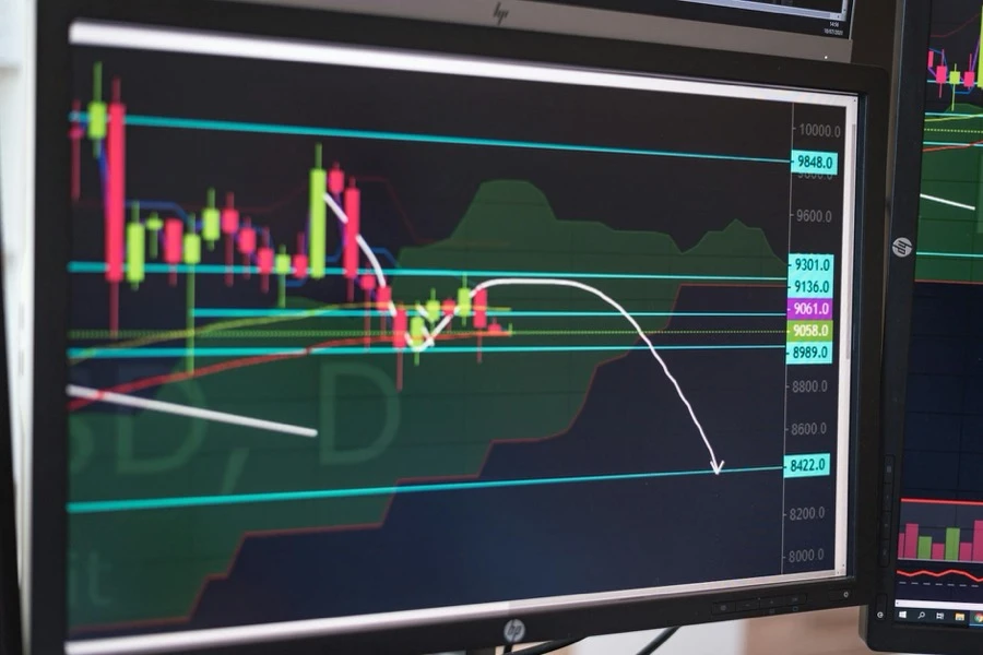月別の中古車買取相場カレンダー